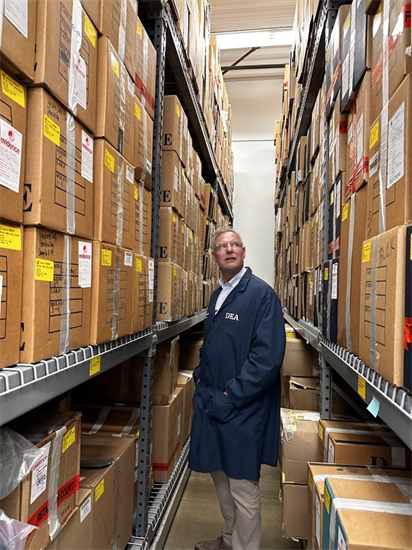 Rep. Peters tours a DEA facility in Vista, CA